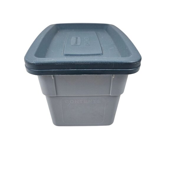 Rubbermaid Roughneck Small Storage Tote With Lid Blue Model 0475 1 Gallon Tub - Picture 4 of 10